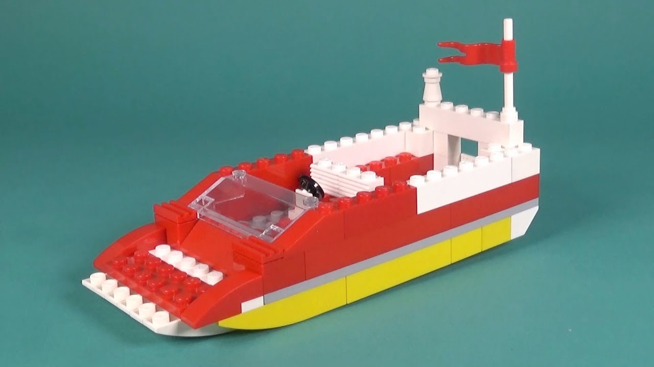 A lego online boat