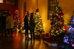 Parade of Trees Vieweing